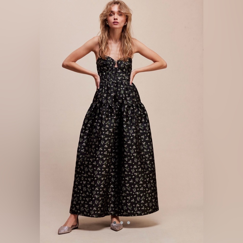 Beautiful Maison Amory Windsor Maxi Dress